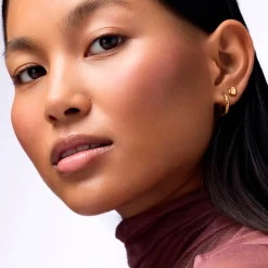 Hot Blush Affair 060 Berry Bliss Liquid Blush Blush