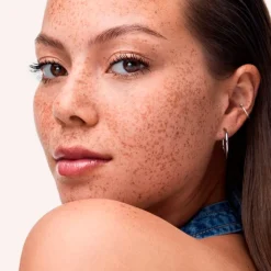 Best Diamond Glaze 010 No Glitter, No Glory Gloss Stick Lipmake-Up