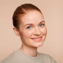 Sale HD 010 Light Beige Liquid Coverage Foundation Foundation