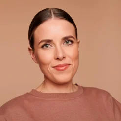 Online HD 040 Warm Beige Liquid Coverage Foundation Foundation