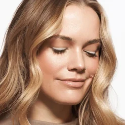 Online Liquid Camouflage 020 Light Beige High Coverage Concealer Concealer