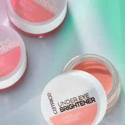 Hot Under Eye Brightener Concealer Concealer