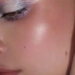 Discount e.l.f. Halo Glow Highlight Rose Quartz Beauty Wand Highlighter