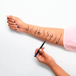 Best 01 Deep Black Waterproof Eyeliner Pen Eyeliner