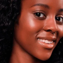 Soft Touch 30 Glazing Gleam Bouncy Glow Highlighter