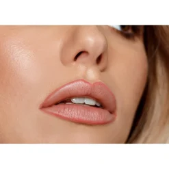 Best Show Off Colors 020 Lovely Bare Velvet Matte Lip Pencil Lipmake-Up