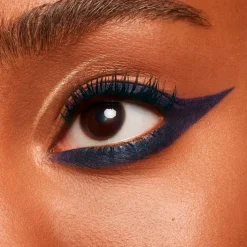 Hot Masterpiece Wow Liner 500 Eyeliner Oogpotlood