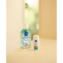 Nivea Derma Skin Clear Dagelijkse Anti-Uv Fluïde Zonnebrand|Dagcreme