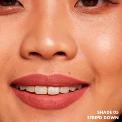 New Lingerie XXL 05 Stripd Down Lippenstift Lipmake-Up